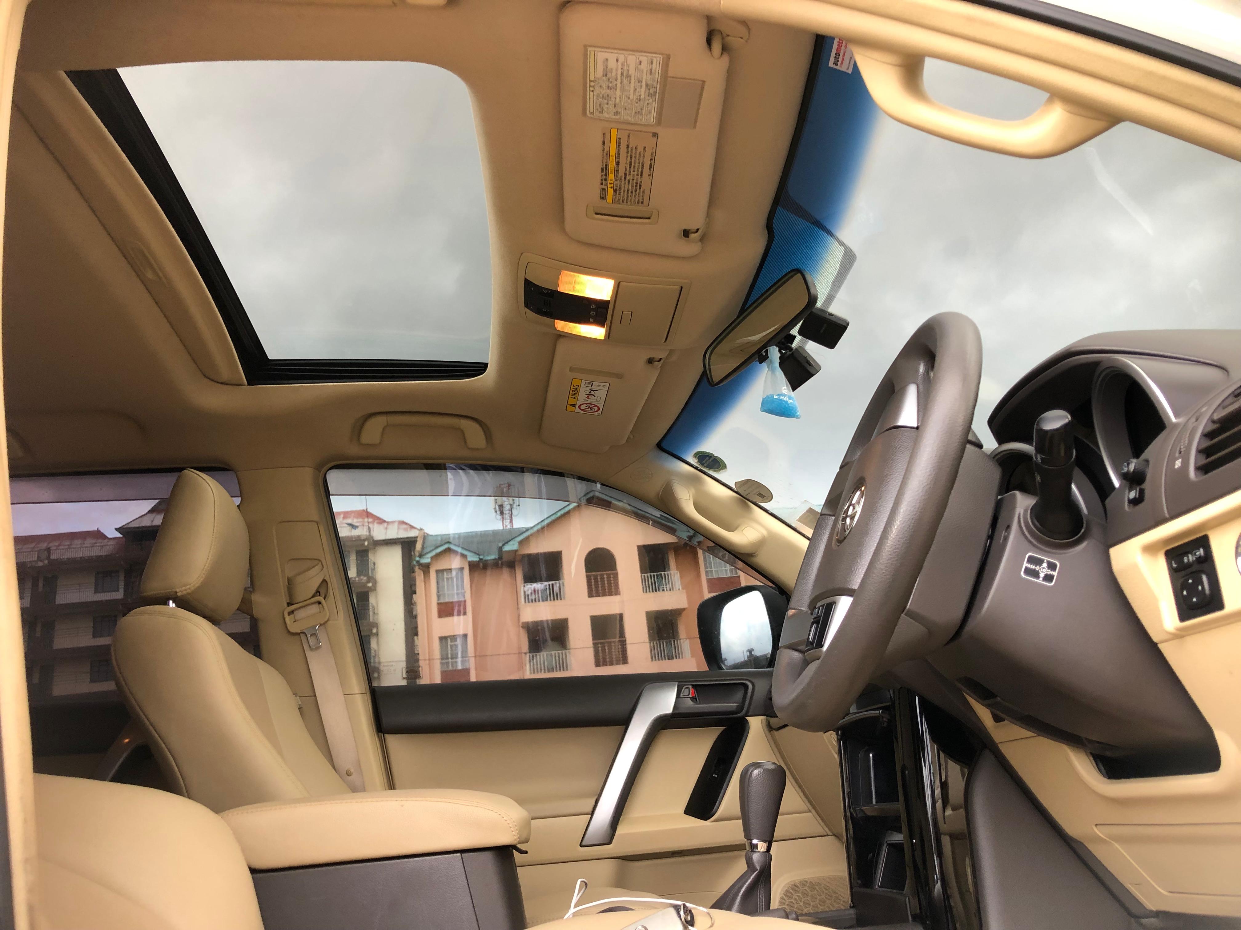 Toyota TX PRADO - Sunroof